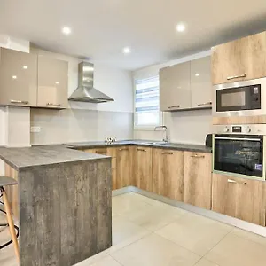 https://apt-2-bedroom-st-julians.qawrahotelsmalta.org
