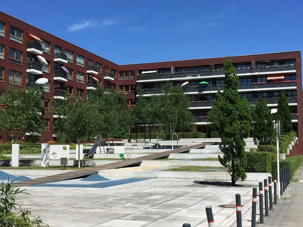Apartments Rummelsburger Bucht Am Ostkreuz Berlino 0*,